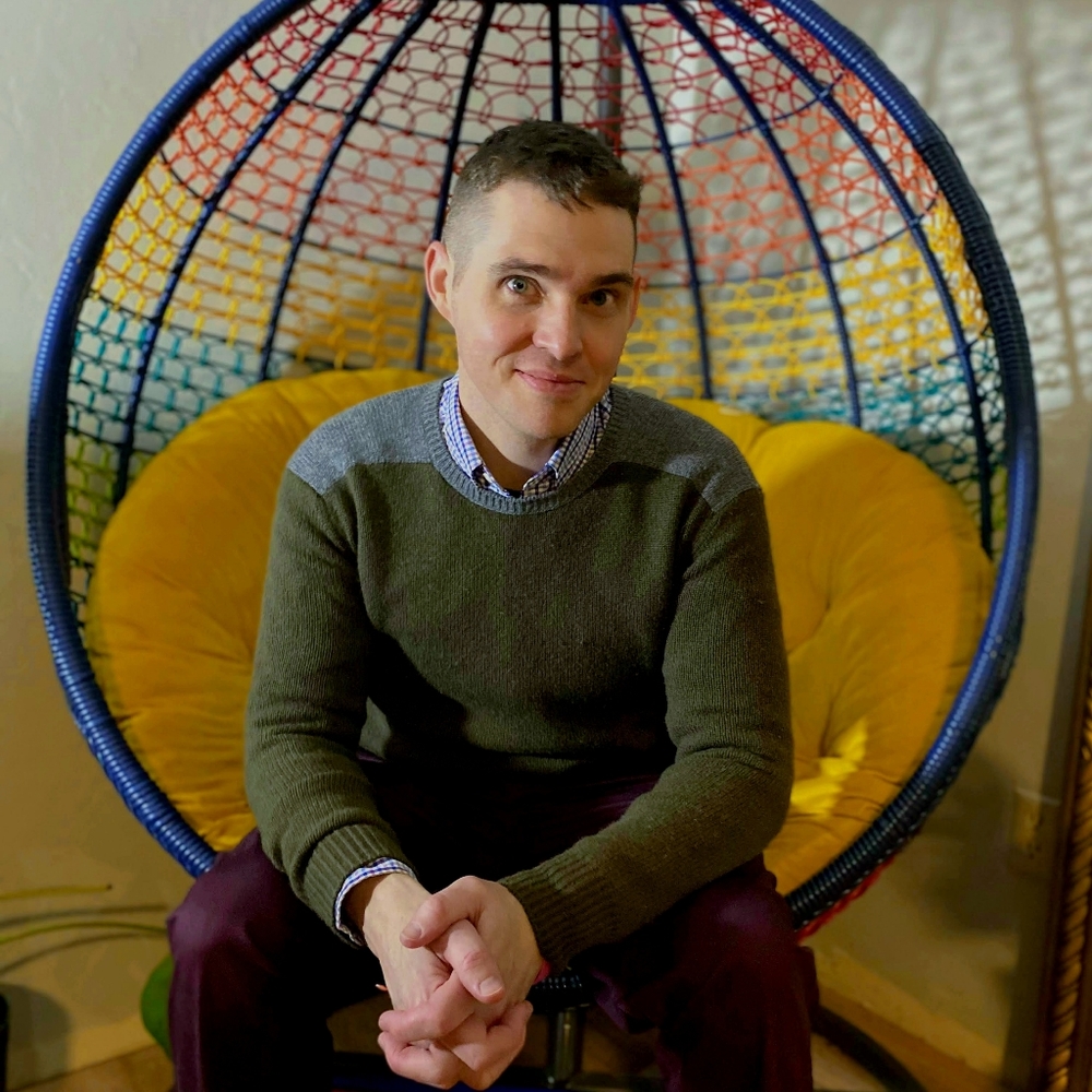 Meet your Posher, Derek